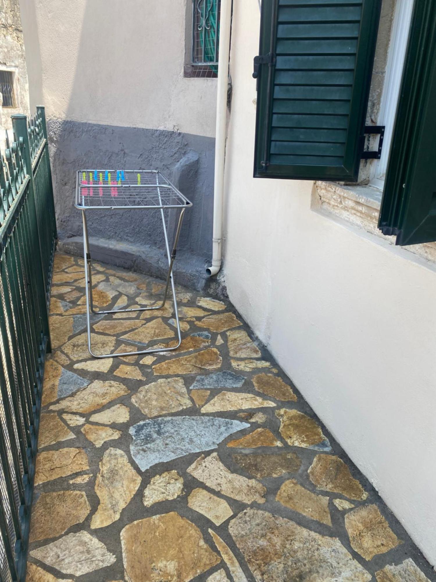 Little Village House Valanio Екстериор снимка